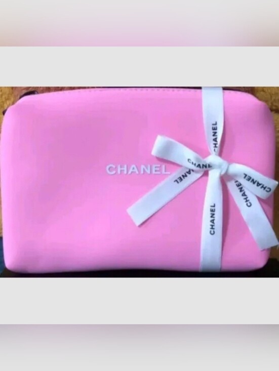 CHANEL Handbags - CHANEL Hot Pink Cosmetic Bag